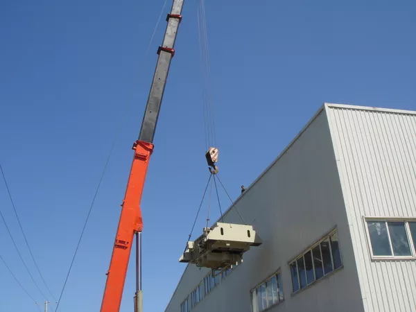 油壓機設(shè)備該怎樣進行安全地吊裝